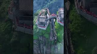 贵州山沟沟里的天空之城，15亿年远古洪荒之巨作，爬上去需要手脚并用与勇气，顶上房子是怎么建的？ #travel #风景