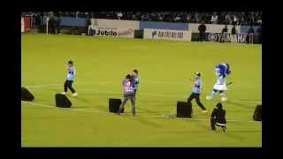 2012　J1　第34節　磐田ｖｓG大阪　試合終了後　シクラメン「必死マン」