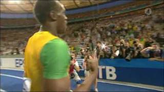 Usain Bolt 19.19 new WORLD RECORD 200M Berlin 2009 [HQ]