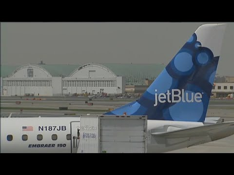 US Sues To Block JetBlue From Buying Spirit Airlines - YouTube