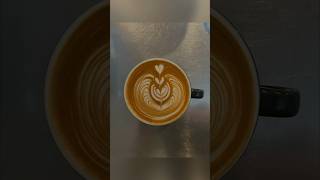 【独学バリスタのラテアート録】〜541杯目〜　Self-taught barista latte art #541 #shorts#oscar#ラテアート