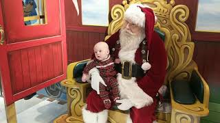 Aubrietta | First Time Seeing Santa Claus