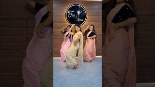 Tula najar lagal g |Team feelbeat #marathishorts #tulanajarlagalg #marathihits #dance #viralmarathi