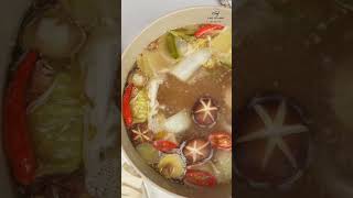 Trổ tài ra mắt nhà người yêu với món lẩu gà nhé #caogiang #shorts #food
