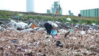 伸港海堤外雨後積廢棄物 一週仍無人清理 20190528 公視中晝新聞