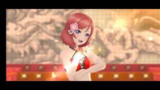 Maki Nishikino performs QUEENDOM