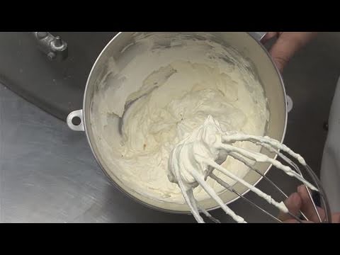 How To Make Whipped Cream Frosting How To Make Whipped Cream Frosting