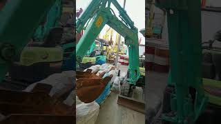 excavator 給老鐵這臺挖機加配個破碎錘反正就是666工 程機械 微 型挖掘機 工 程機械設備 深 圳冠德機械 冠德微挖200