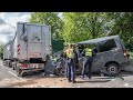 14.05.2021 - A555: Transporter prallt auf Pannen-LKW - Gaffer gestoppt