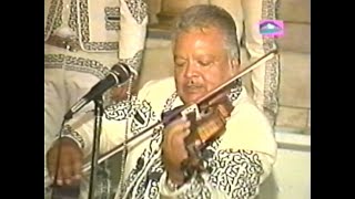(1994) "Tierra y Mariachi" - 1er Encuentro de Mariachi en Guadalajara
