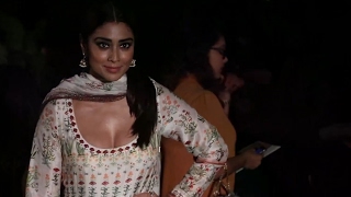 Shriya Saran's Hot Assets Show At Lakme Fashion Week Summer Resort 2017