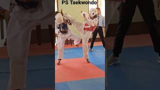 Head Kick #shorts #taekwondo #taekwondofight #pstaekwondo #viral #HeadKick