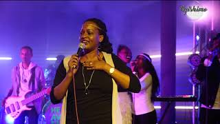 Ndanyuzwe by Aline Gahongayire  - Live Performance 2019 // A New Thing Concert