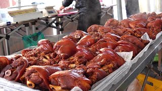 Pork leg meat (Jokbal) / Korean street food