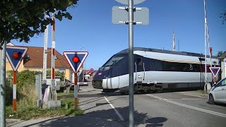 Spoorwegovergang Jyderup (DK) // Railroad crossing // Jernbaneoverskæring