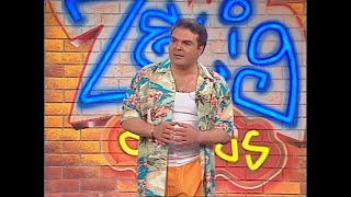 Franco Neri - Le vacanze dei piemontesi in Calabria - Zelig Circus 2004 (HD)