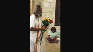 Beautiful Satsang with Sri Sri Ravi Shankar Gurudev in Devotees Home at Cyprus 2022