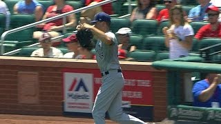 MIL@STL: Suter switches his jersey before 3rd inning