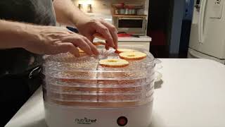 NutriChef Food Dehydrator Machine - Professional Electric Multi-Tier Food Preserver, Meat or Beef Je