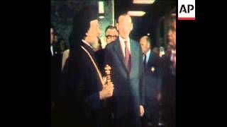 SYND 19 7 74 EXILED PRESIDENT MAKARIOS MEETS UNITED NATIONS SECRETARY GENERAL, KURT WALDHEIM