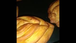 Bread in Cooker Recipe Indian Style 😋 No–Oven Homemade Bread #shortvideo