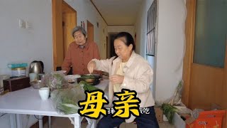 妈妈让我有前进的梦想，也有回家的方向