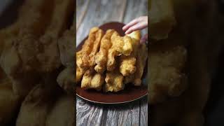 The You Tiao crunch #chinesefood #recipe #asmrsounds #crunchy