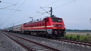 03003 Howrah-Azimganj express special train leading WAP-4 || Indian Railway