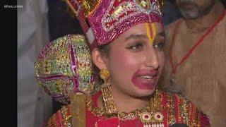 Thousands celebrate at Diwali - Dussehra Festival at Constellation Field in Sugar Land