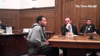 #Mentor bank robber tells judge he "doesn't remember" doing the crime.