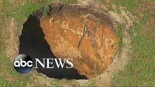 Massive Florida Sinkhole Returns for Second Time
