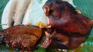 #eating delicious smoked pork with! Crab chutney and extra......