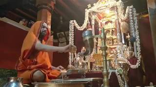 Srikararchitha Pooje in Swarna Mantapa by Sri Raghaveshwara Bharathi Swamiji