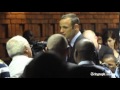 Oscar Pistorius breaks down in court