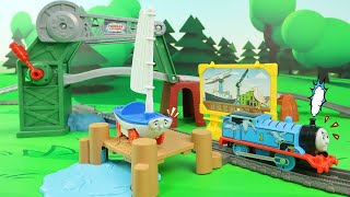 Thomas and friends 托馬斯與斯基夫玩具，小火車帆船軌道！