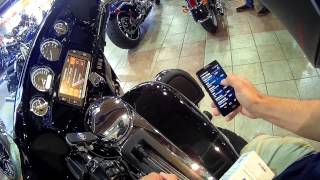 Sena Technologies SM10 pairing to a Harley Davidson Limited: 2014 and Later Models