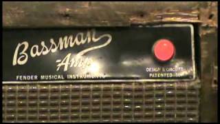 1965 Blackface Fender Bassman Head Amp \u0026 1971 Les Paul Cranked!