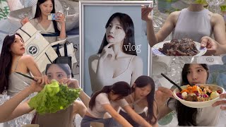 [vlog] 직장인 세미프로필 촬영 | 스타벅스 점심 | 카페 적당 | 칙픽스 샐러드 | 룰루레몬 쇼핑 | 결혼식 하객룩 | 성수동 나들이 | 수영 후기| 닭갈비,김밥,만두국 치팅