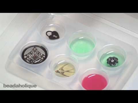 Using Ice Resin, Molds and Color Dyes to Make Jewelry Using Ice Resin, Molds and Color Dyes to Make Jewelry