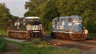 Local Trains at the Shingle Plant - Old Conrail Power \u0026 More!