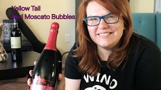 Wine Review: Yellow Tail Red Moscato Bubbles