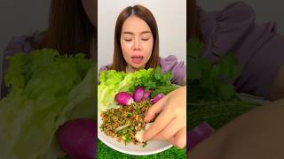 ลาบปลาดุกแซ่บหลาย #ลาบปลาดุก #ผักสดๆ #กรอบ #mukbang