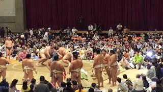 大相撲 横浜巡業2017 稀勢の里VS朝乃山 三番稽古