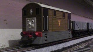 Hornby R9046 Toby The Tram Engine (From Thomas and Friends) Review HD