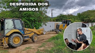 O TANTO DE MÁQUINA EM FRENTE DE CASA