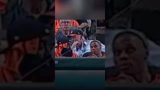 Throwback to James Harden & Russell Westbrook at an Astros playoff game 😂