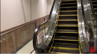 【日立】3X エスカレーター　イオンモール多摩平の森 3X escalator Aeon mall Tamadaira-no Mori shopping mall  Tokyo Japan