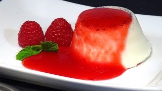 Receta Panna cotta o panacota a la vainilla con salsa de frambuesa casera. Recetas. Loli Domínguez.