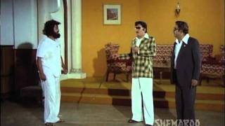Thodu Dongalu Movie Scenes - Rao Gopal Rao torturing Krishna - Chiranjeevi & Krishna