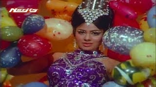 "Kahan Hai Wo Diwana" | Item Number | Asha Bhosle |  | Dharmendra | Mumtaz | "Loafer"